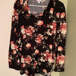 LuLaRoe XL long sleeve button up shirt with collar